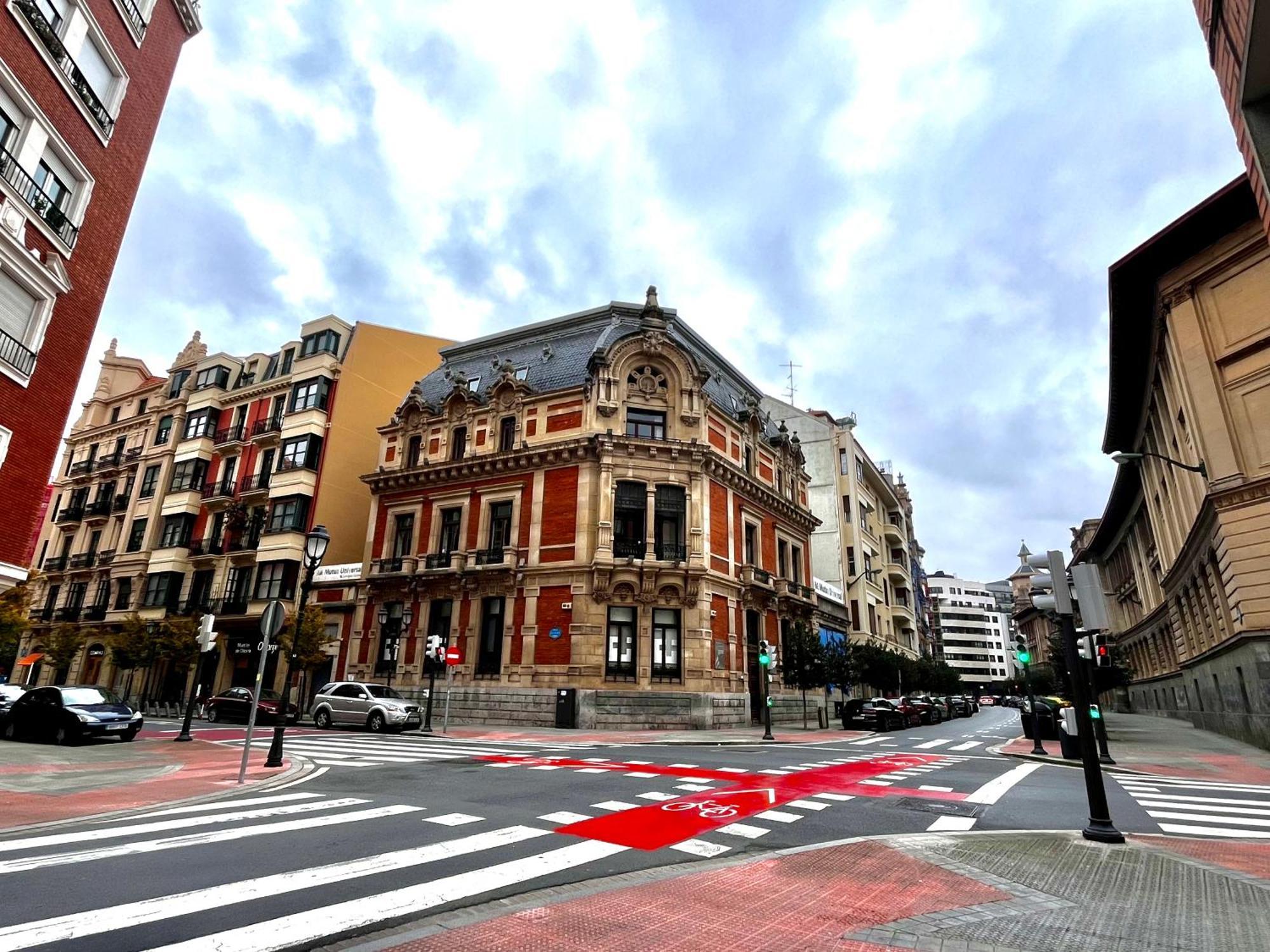 Апартаменты Piso En El Centro De Bilbao, Frente A La Alhondiga Экстерьер фото